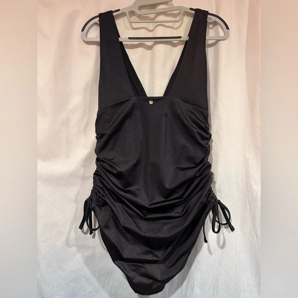 Victoria's Secret One Piece Swimsuit - Picture 2 of 4